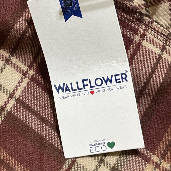 New Wallflower Flannel Jacket Hoodie Size XS Extra Small Shacket Juniors - Picture 5 of 7